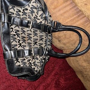 Micheal Kors tote